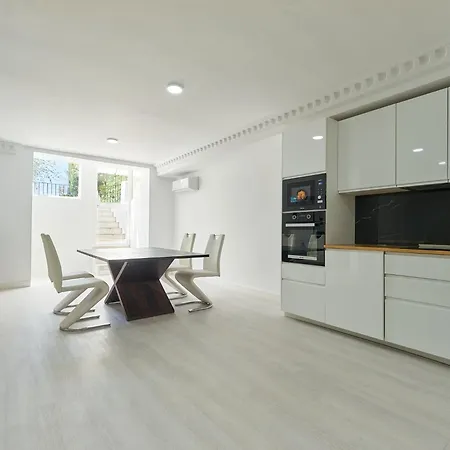 Apartment Renovated House In Marbellas Golden Mile Pass The Keys