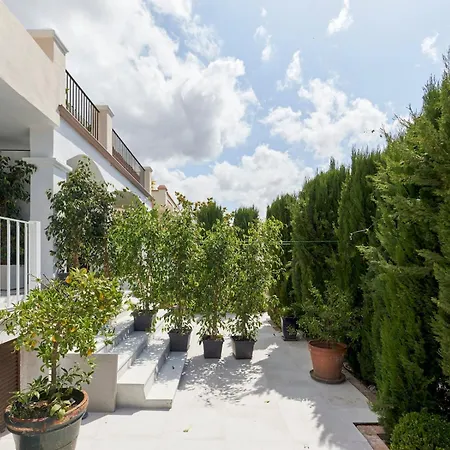 Renovated House In Marbellas Golden Mile Pass The Keys *