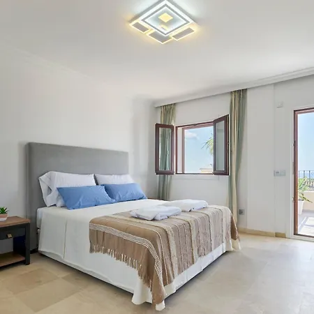 Renovated House In Marbellas Golden Mile Pass The Keys Apartment *
